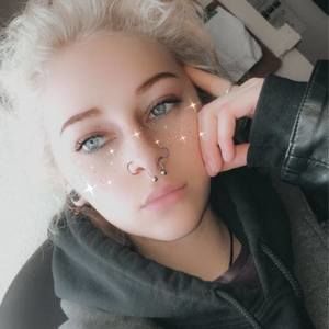 Meet your Posher, Kaylee